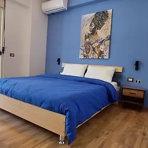 https://whats-up-tirana.hotels-in-tirana.com